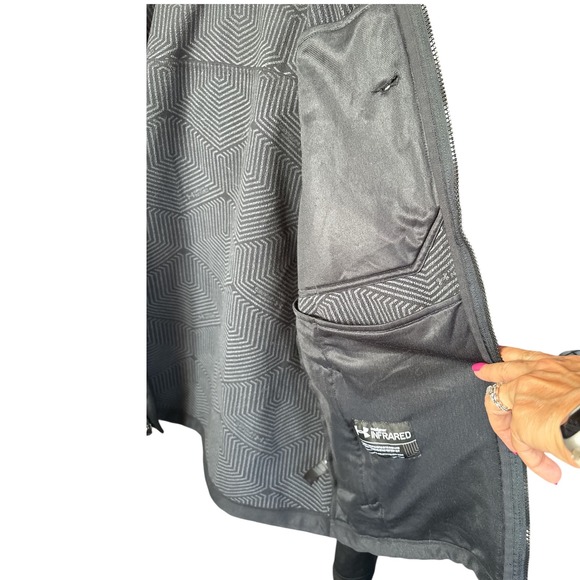 Under Armour Men's Black ColdGear Infrared Softshell Jacket, Size Large,Outdoors - Picture 9 of 16